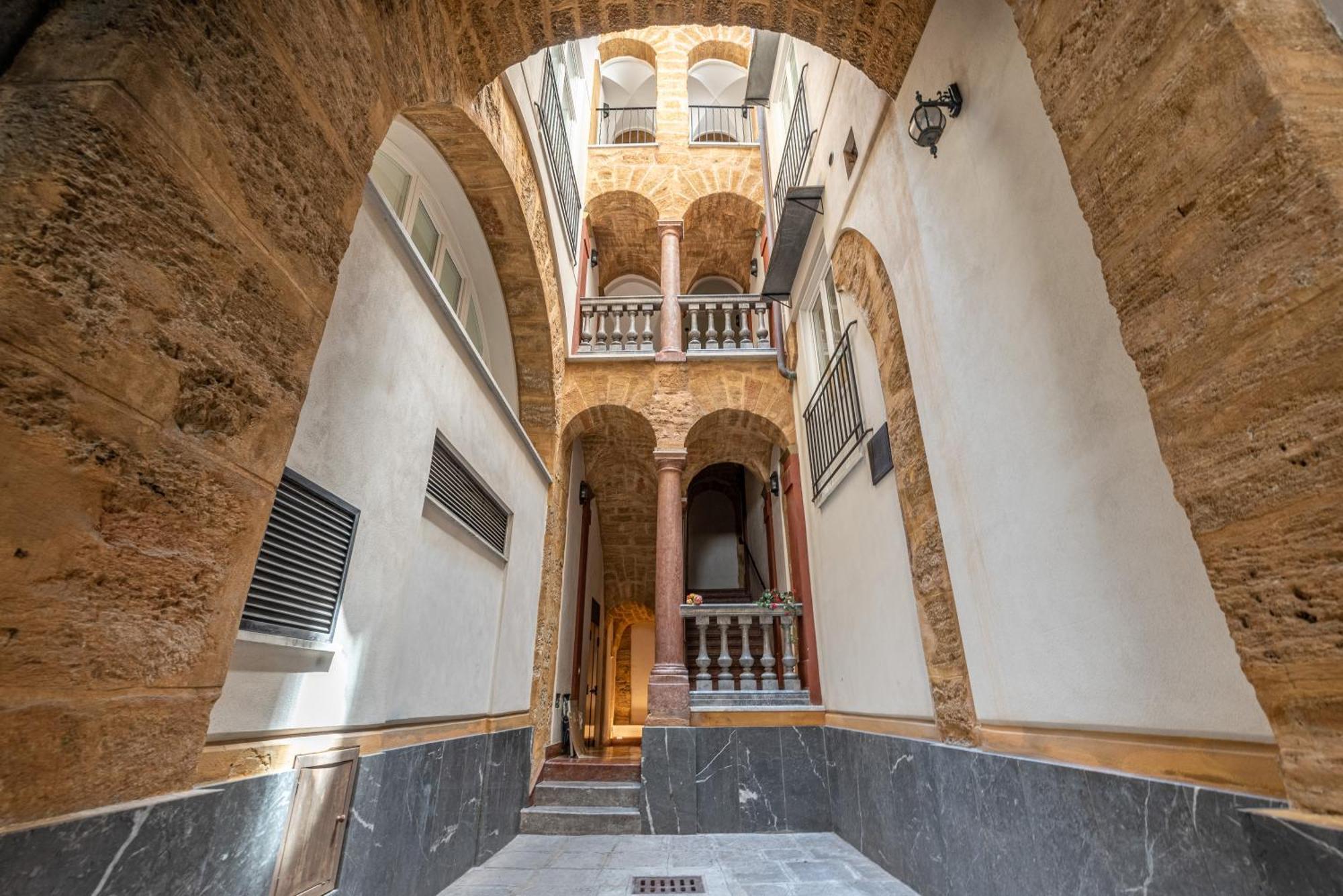 Good Vibes Apartment Nel Centro Storico ปาแลร์โม ภายนอก รูปภาพ